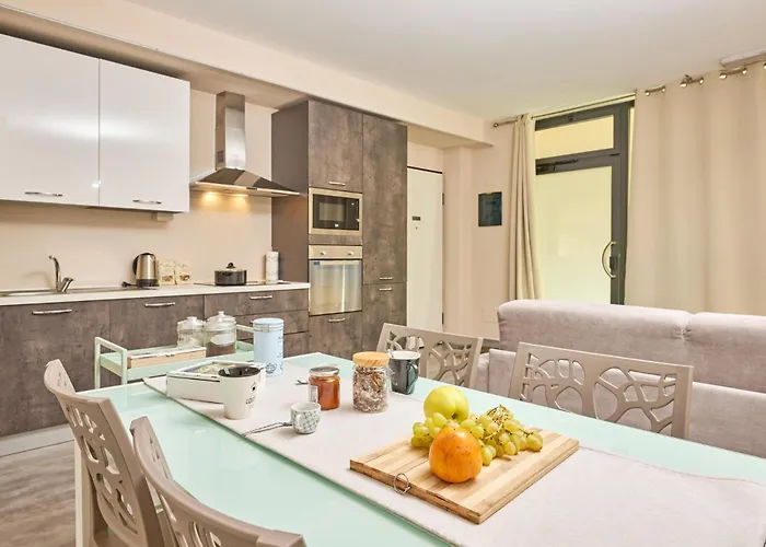 Apartament Tra La Rocca E Il