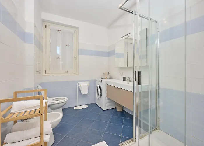 Tra La Rocca E Il Apartament Angera